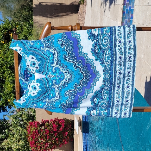 Sleeveless Talbots Top, size 4P - Picture 2 of 5